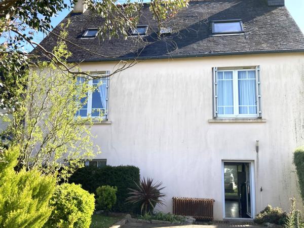 Dinéault – Maison familiale de 129 m² avec jardin, 3 chambres et combles aménageables