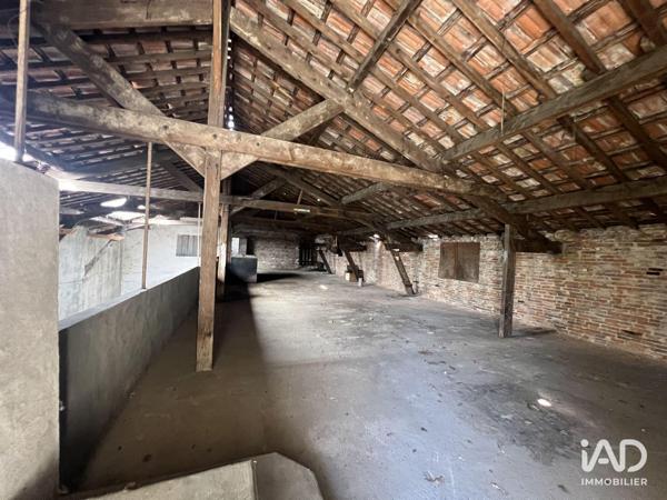 Location hangar 1 200 m² Montauban