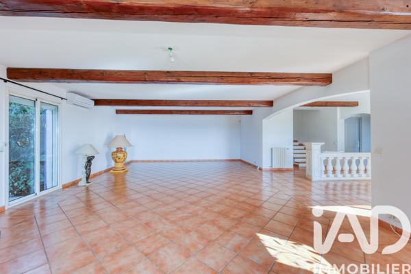 Maison à vendre 5 pièces 156 m² Toulon