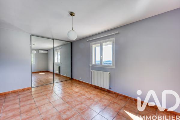 Maison à vendre 5 pièces 156 m² Toulon