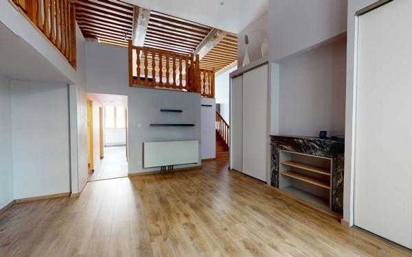 Appartement à vendre    3 pièces • 75,64 m2 Lyon 5