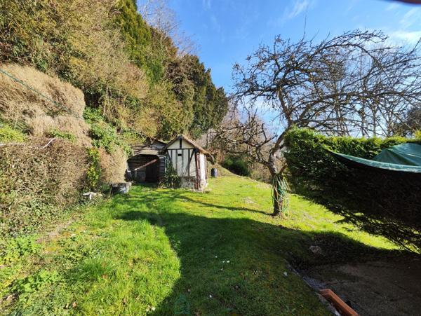 Superbe vue pour cette authentique maison de village