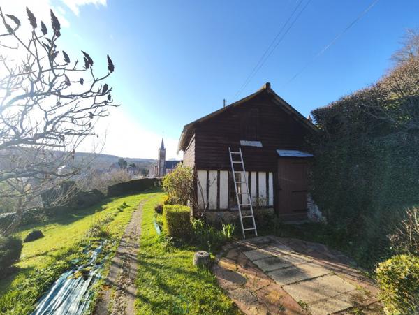 Superbe vue pour cette authentique maison de village