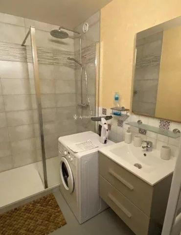 Location de vacances                                                      Appartement
                        
                     1 pièces                      28 m2                     à Bagnoles-de-l'Orne-Normandie