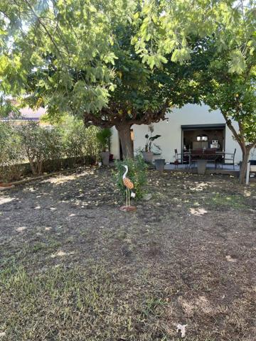 Vente                                                      Villa
                        
                     4 pièces                      79 m2                     à Perpignan