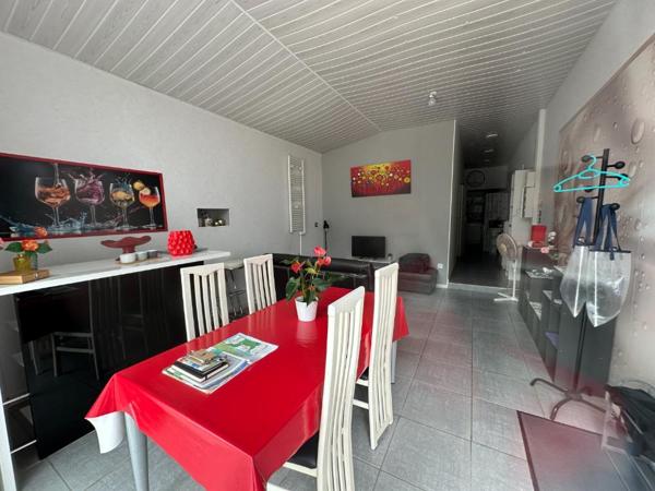 PROPRIÉTÉ DE CARACTÈRE – Maison d'Habitation avec 6 GÎTES + Emplacements CAMPING-CARS