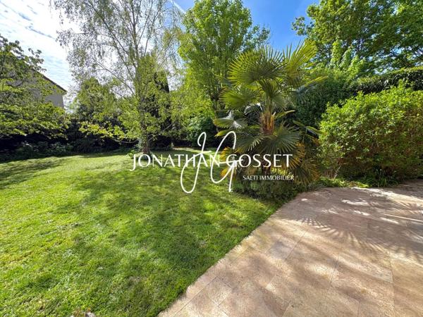 Verneuil-Sur-Seine: Maison familiale - 7 pièces - 5 chambres- 148m² sur 665m² de terrain