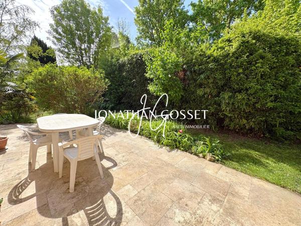 Verneuil-Sur-Seine: Maison familiale - 7 pièces - 5 chambres- 148m² sur 665m² de terrain