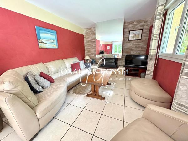 Verneuil-Sur-Seine: Maison familiale - 7 pièces - 5 chambres- 148m² sur 665m² de terrain