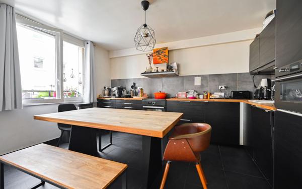 Appartement à vendre    3 pièces •  Paris 11