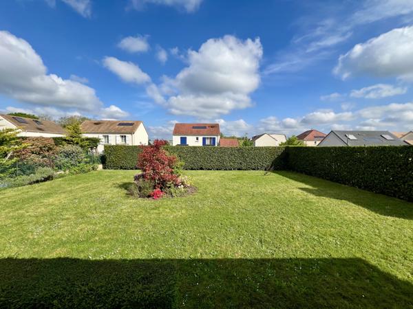 Saclay (91400) Maison avec fort potentiel terrain 890m2