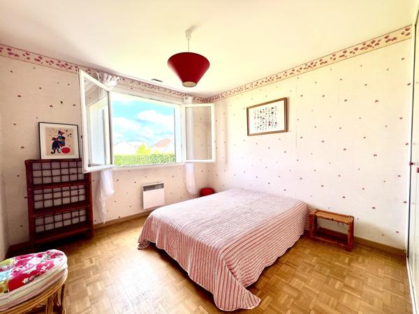 Saclay (91400) Maison avec fort potentiel terrain 890m2