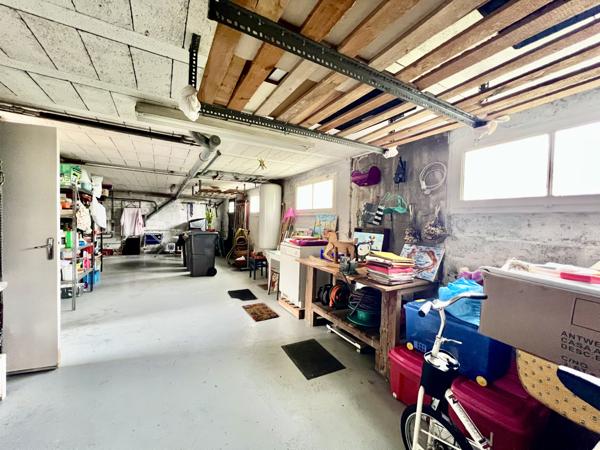 Saclay (91400) Maison avec fort potentiel terrain 890m2