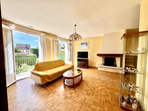 Saclay (91400) Maison avec fort potentiel terrain 890m2