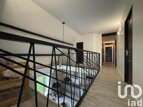 Pavillon 5 pièces de 183 m² à Bourbourg (59630)