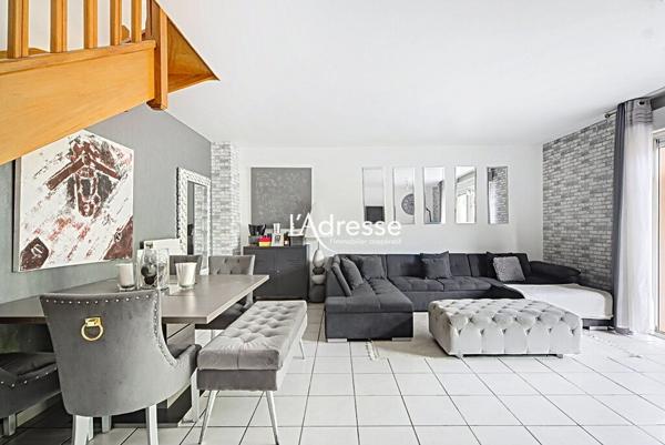 Exclusivité l'Adresse - Toulouse (St Simon) Secteur Basso Cambo - Maison T4 de 89m² avec Garage, Jardin et Piscine