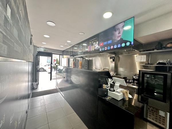 Murs commerciaux (fond de commerce à vendre) Hyper Centre de Nemours