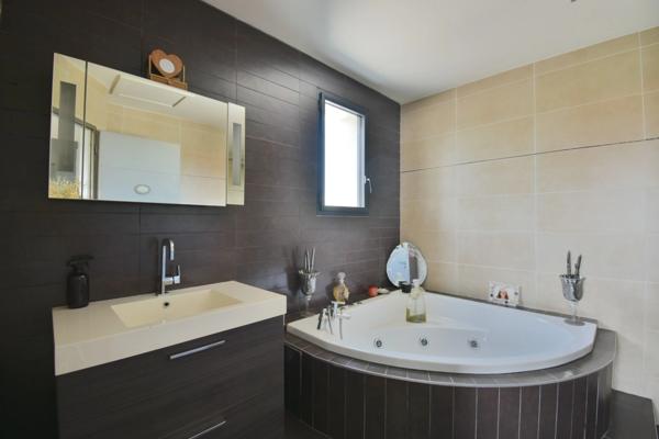 Villa contemporaine de 210 m² avec grande piscine