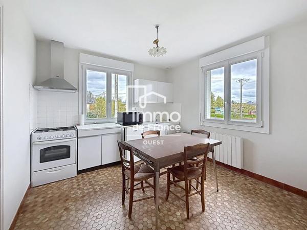 Maison à vendre à Saint-Hilaire-du-Maine (53380)