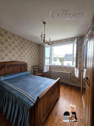 Maison bien située 3 chambres avec grenier de 43 m² au sol et garage - Beau potentiel