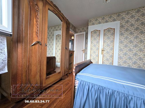 Maison bien située 3 chambres avec grenier de 43 m² au sol et garage - Beau potentiel