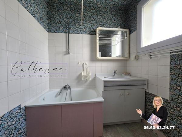 Maison bien située 3 chambres avec grenier de 43 m² au sol et garage - Beau potentiel