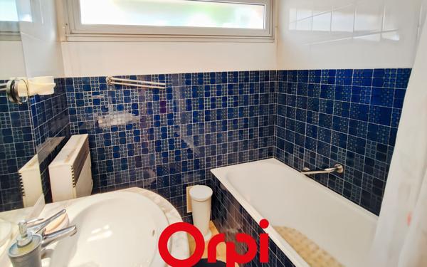 Appartement à vendre    3 pièces • 54,95 m2 Bandol