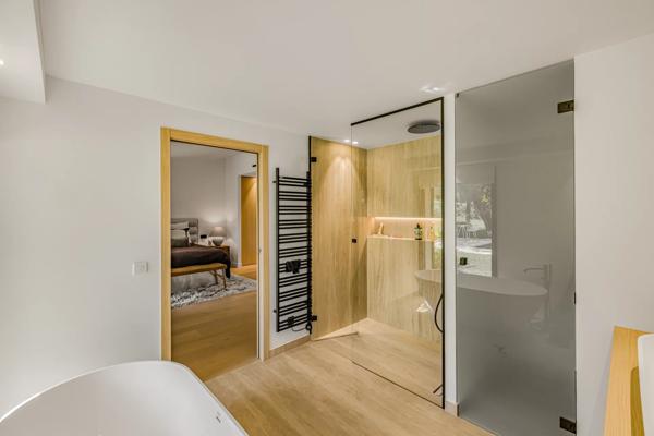 Mougins, Maison 5 Chambres -  234 m² à vendre