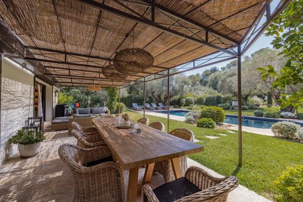 Mougins, Maison 5 Chambres -  234 m² à vendre