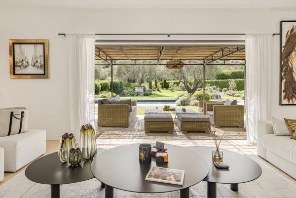 Mougins, Maison 5 Chambres -  234 m² à vendre