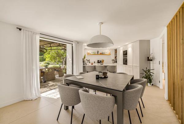 Mougins, Maison 5 Chambres -  234 m² à vendre