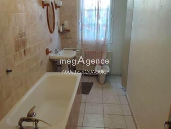 Maison à MILHAUD, 30540 - 6 pièces 123m²