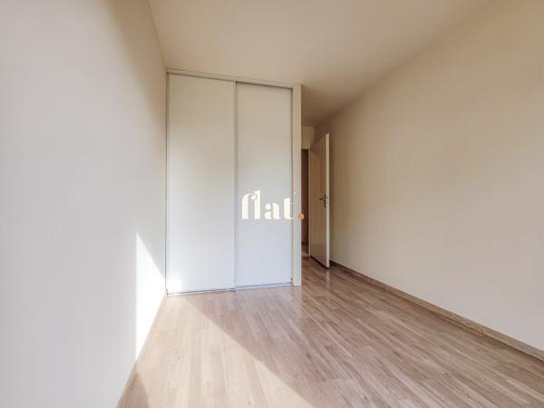 T3 DALBY + GARAGE: RUE DES STOCKS -