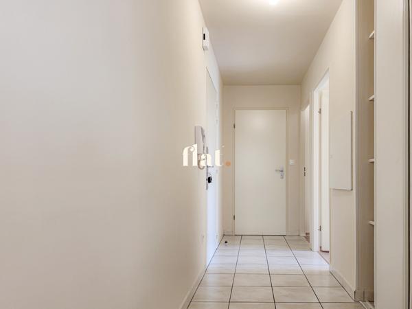 T3 DALBY + GARAGE: RUE DES STOCKS -