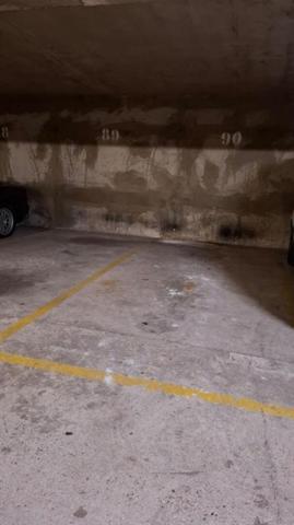 Place de Parking boxable Boulevard de Picpus Nation (Paris 12e)