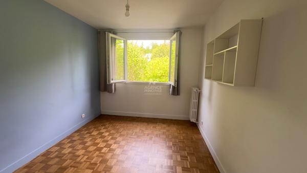 SEVRES BRANCAS - APPARTEMENT 3 CHAMBRES 429 000 € **  - Référence  706-S