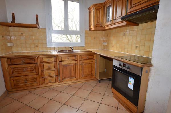 Appartement Sainte Genevieve Des Bois 4 pièce(s) 66 m²