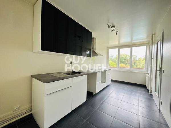 CORMONTREUIL - VIEUX CORMONTREUIL- A VENDRE - Appartement de type 5 avec balcon et cave