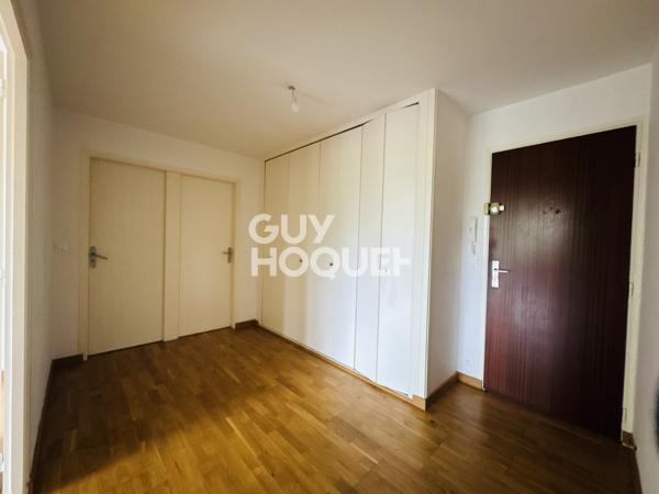 CORMONTREUIL - VIEUX CORMONTREUIL- A VENDRE - Appartement de type 5 avec balcon et cave