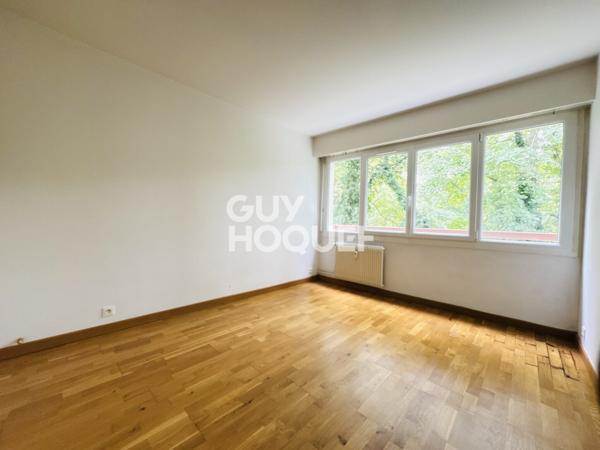 CORMONTREUIL - VIEUX CORMONTREUIL- A VENDRE - Appartement de type 5 avec balcon et cave