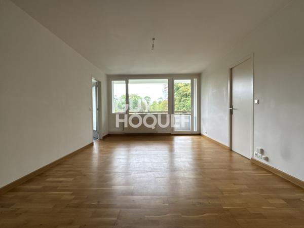 CORMONTREUIL - VIEUX CORMONTREUIL- A VENDRE - Appartement de type 5 avec balcon et cave