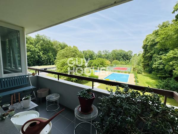 CORMONTREUIL - VIEUX CORMONTREUIL- A VENDRE - Appartement de type 5 avec balcon et cave