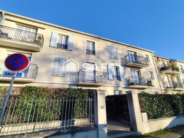 Secteur tranquille, commerces de proximité, bus en 15 minutes de la gare