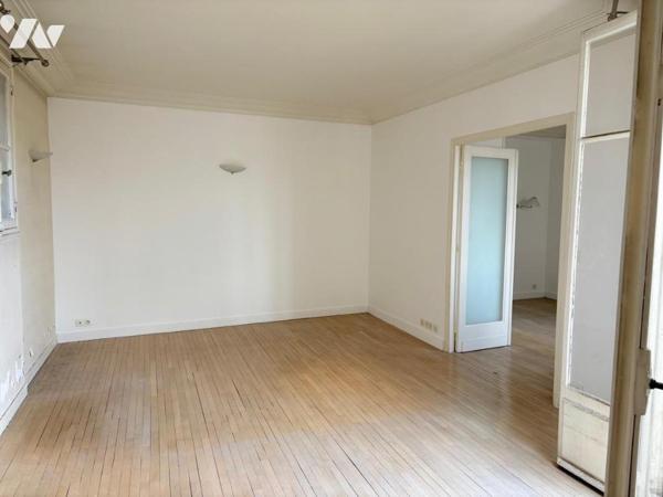 IMMEUBLE 1930 - 5ème étage - DEUX PIECES - 54,36 m²