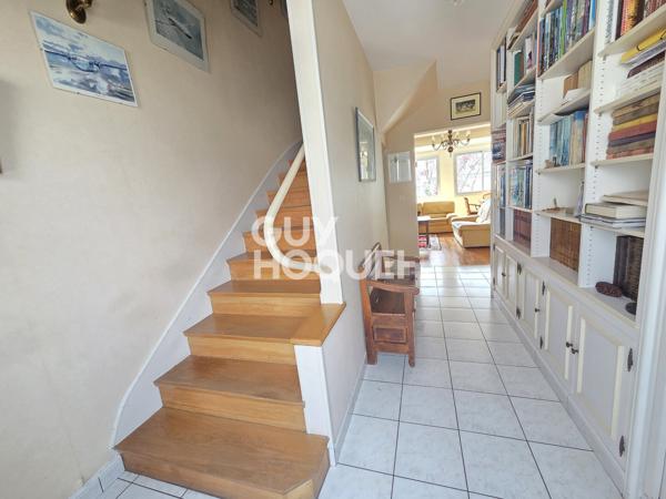 MAISON À VENDRE DE 5 PIÈCES DE 130,00 M²