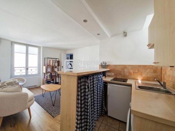 COUP DE COEUR - Appartement Paris 18ème Montmartre 2 pièces 29.41 m2