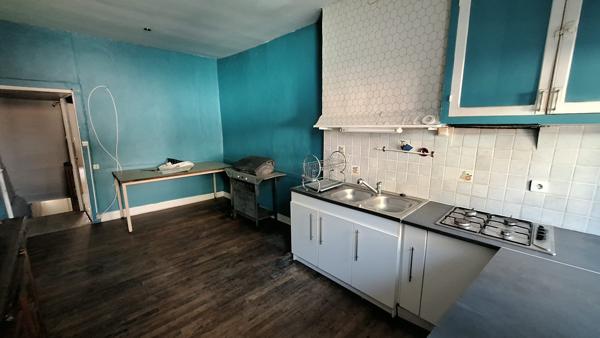 Maison
         3 pièces
        - 62 m² 44 000 € *