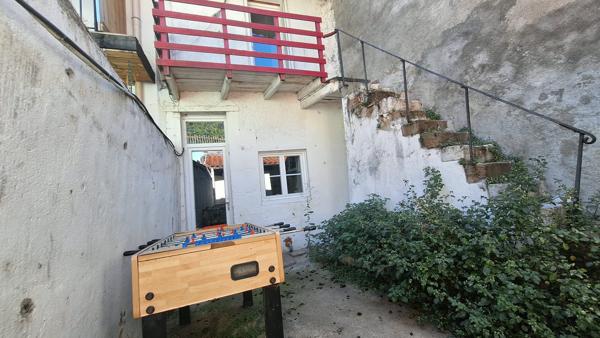 Maison
         3 pièces
        - 62 m² 44 000 € *