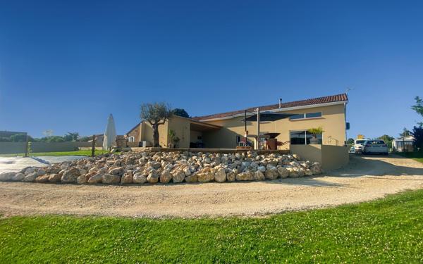 Maison à vendre    5 pièces •  Orgueil