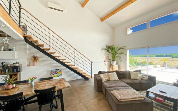 Maison à vendre    5 pièces •  Orgueil